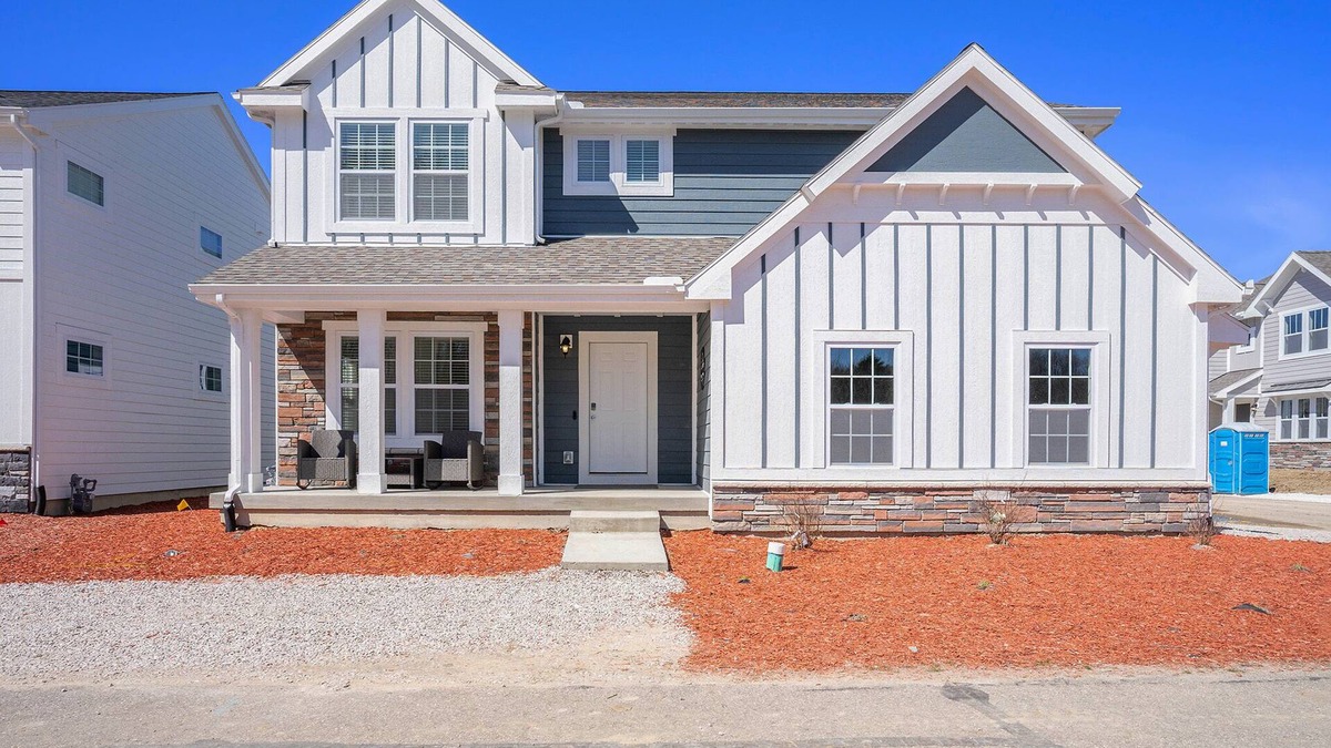 South Haven House | The Highland in Harbor Club w/pool access, close to Northside beaches & Downtown