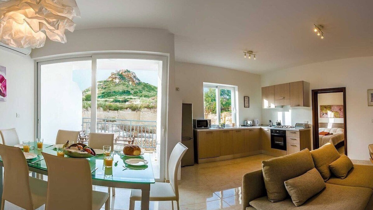 Marsalforn Apartment | The Hillock North B9