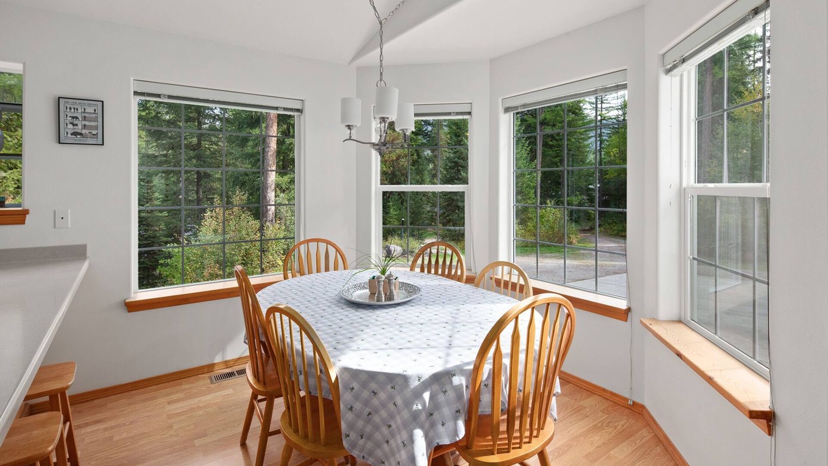 Martin City House | The Hillside House located 8 miles from west entrance to Glacier National Park