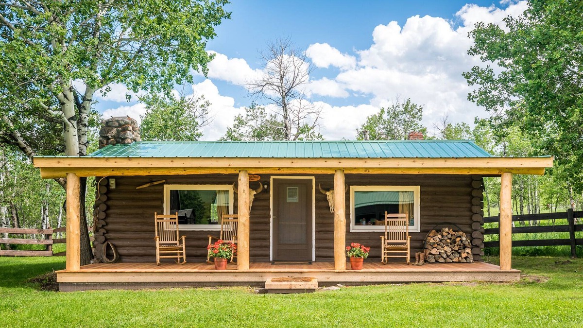 Roscoe Cabin | The Historic Russell Cabin on 12,000 acres
