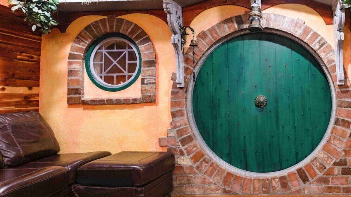 Russellville Condo | The Hobbit House, Fantasy comes Home!