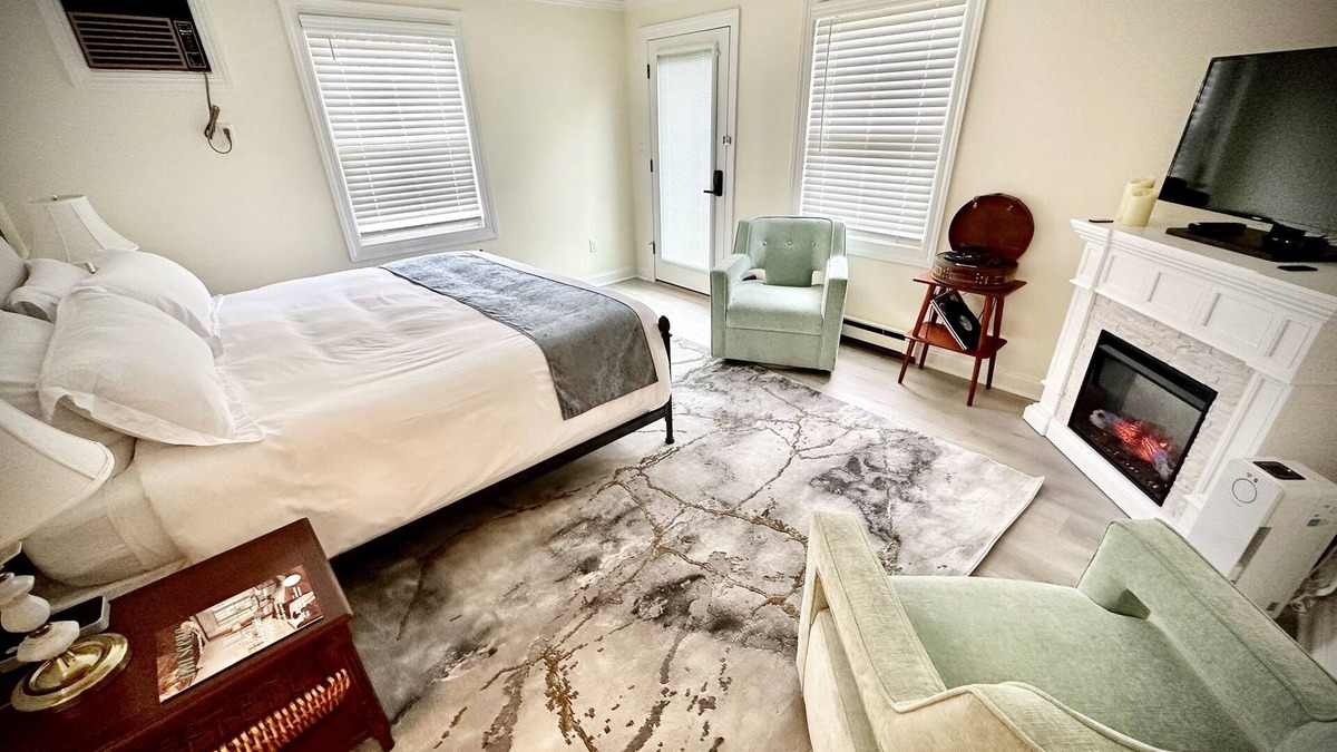Madison Center Bed & Breakfast | The Homestead