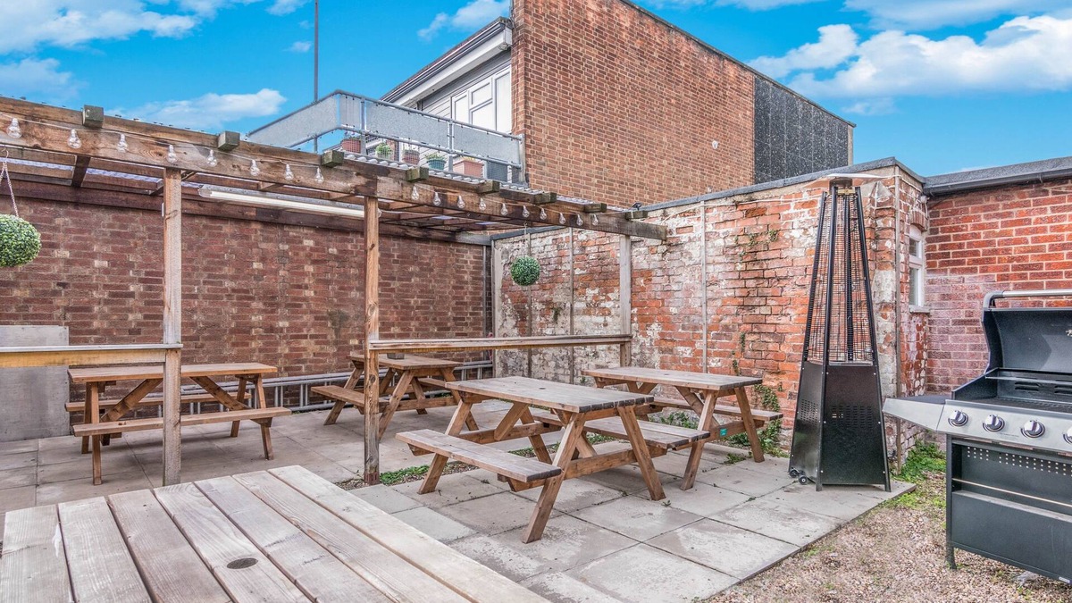 North Wheatley Hotel | The Horse & Jockey