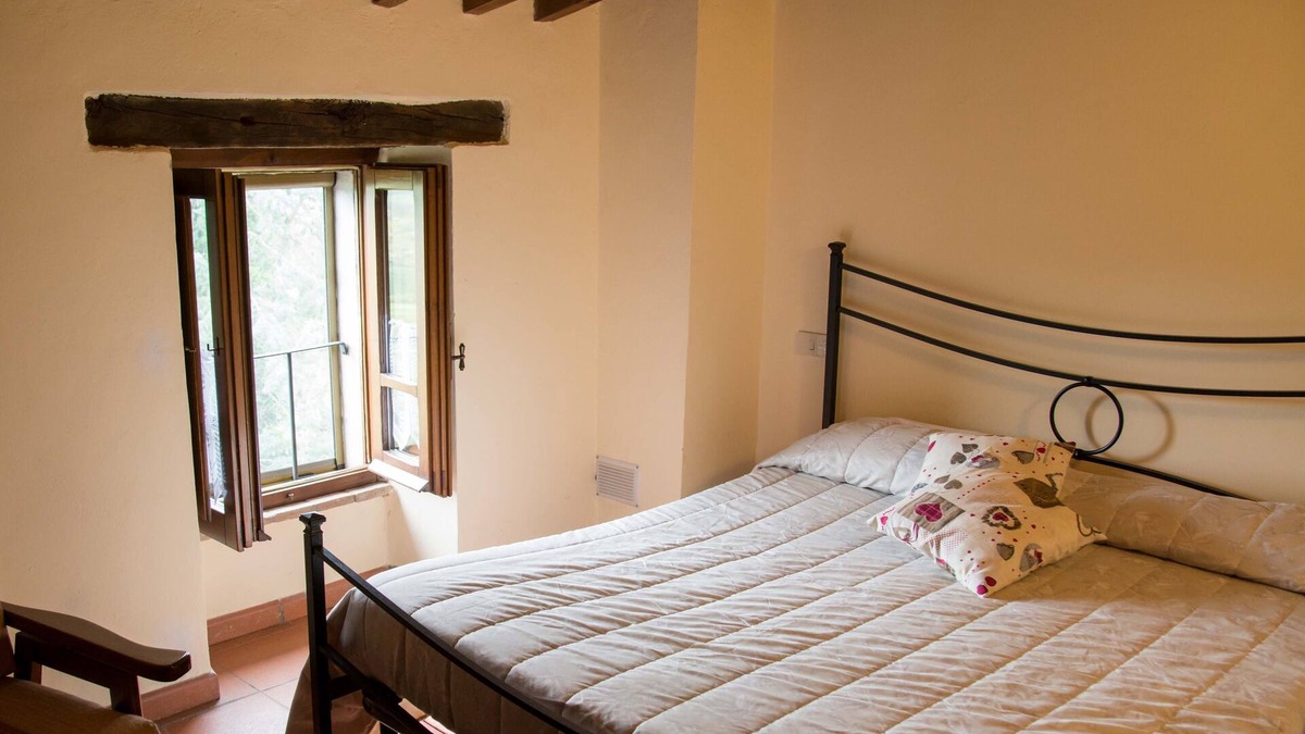 Bivio Lugnano House | The house in the Castle (free wifi)