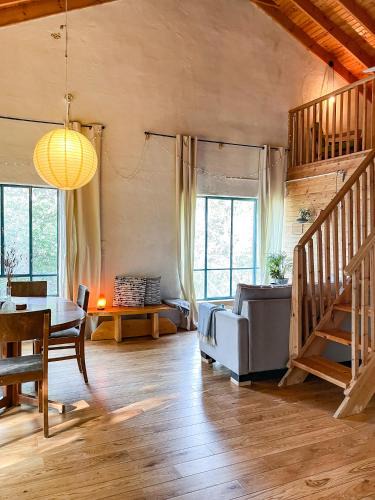 Amirim House | THE HOUSE IN THE OAKS הבית באלונים