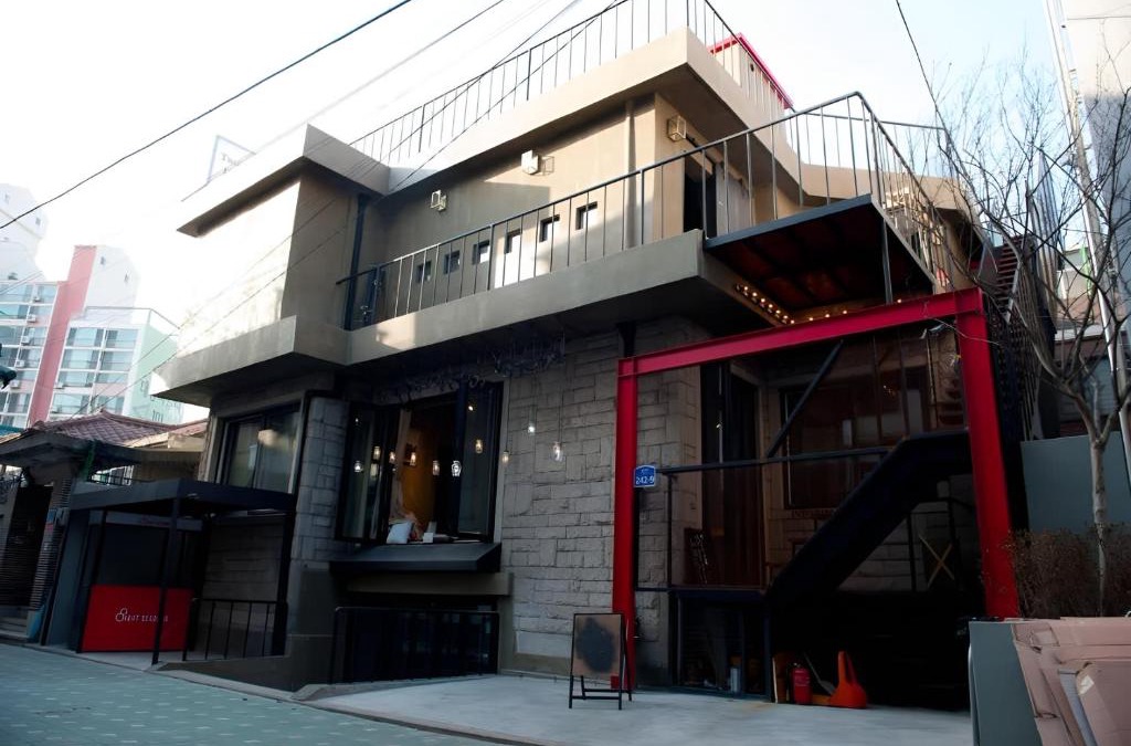 Yeonnam-dong House | The house is rented completely