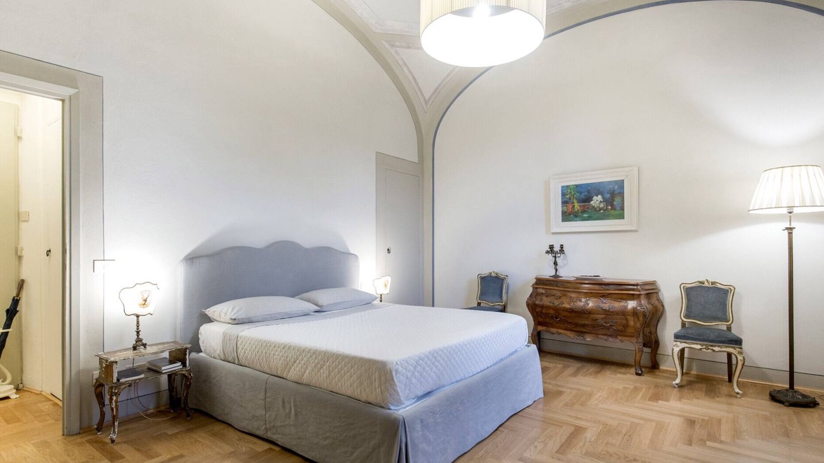 San Lorenzo Apartment | The house of mirrors Florence Historic Center Free Wifi
