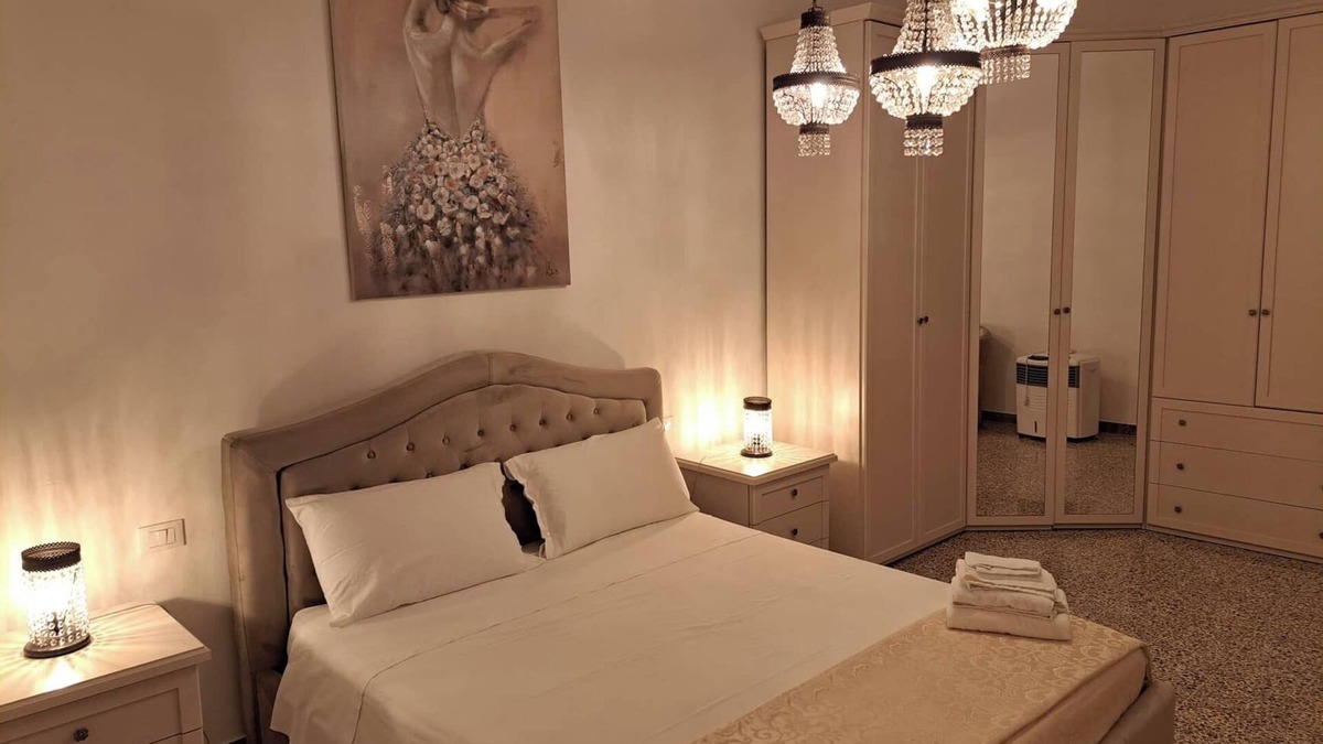 Lake Bracciano Apartment | The House Under the Castle