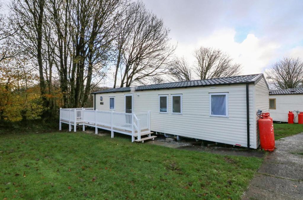 Bucks Cross House | The Hut Devon Country 5