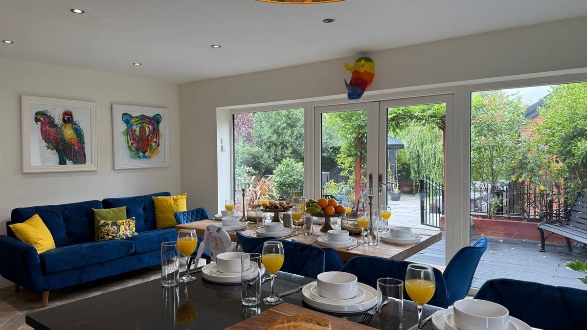 Lytham St. Anne's House | The Hydeaway, Lytham St.Annes House | Free Parking