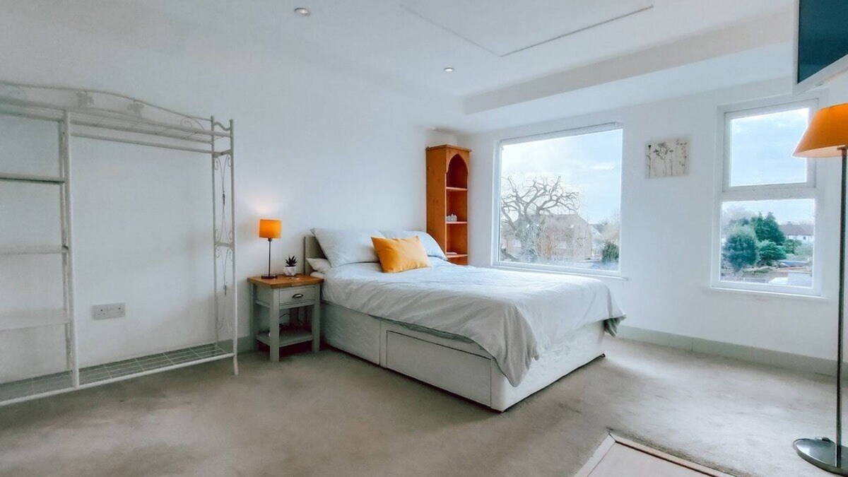 Ham Apartment | The Isabella Studio by Richmond Park