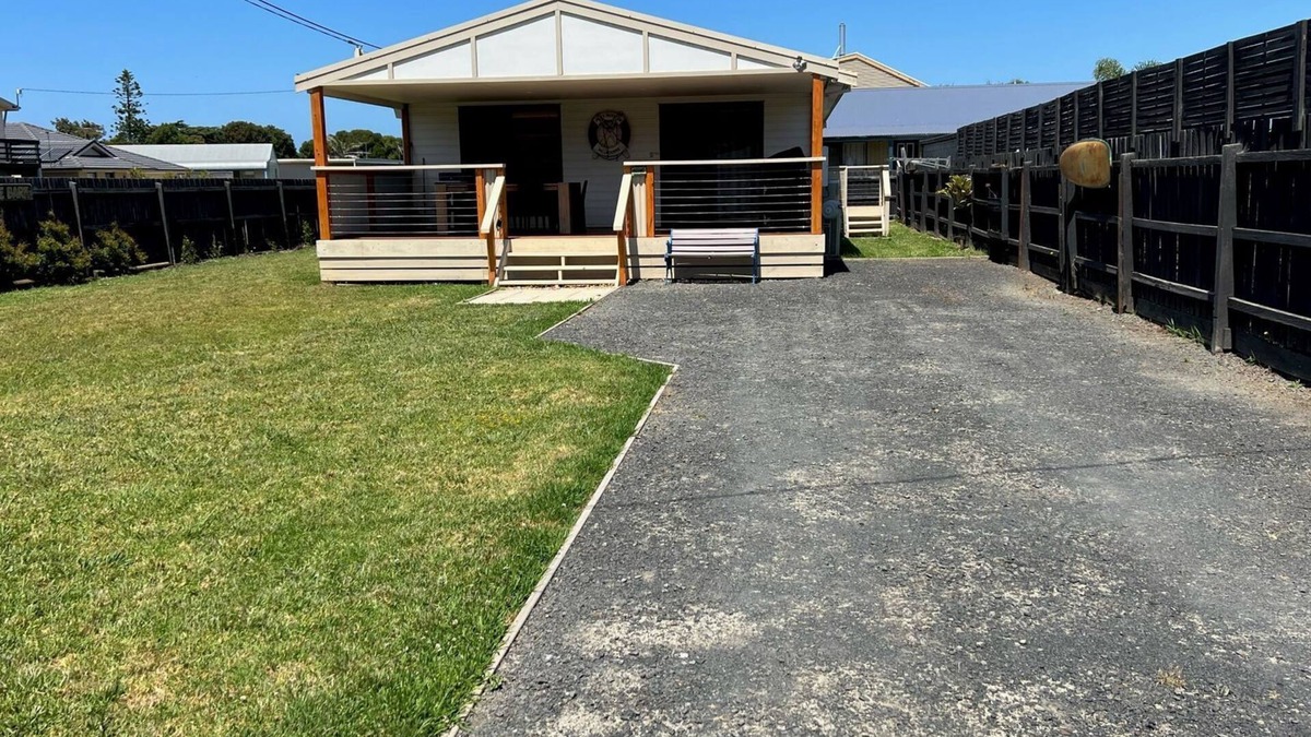 Sunderland Bay House | The Island Home - great for a large family or 2 families