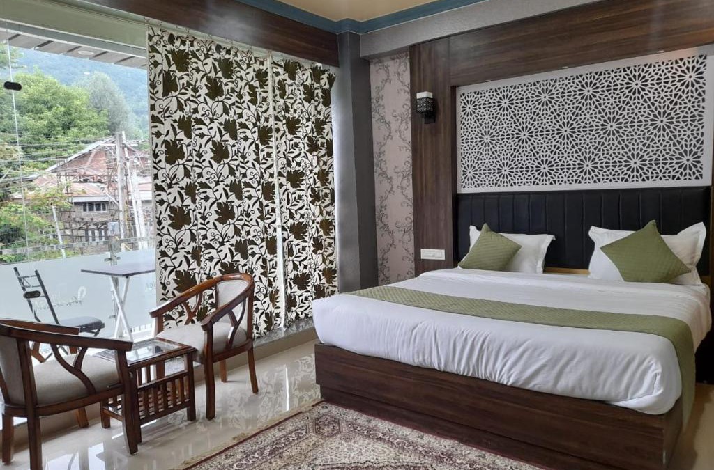 Nishat-Shalimar Hotel | THE JAMAWAR