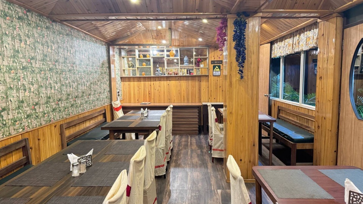 Kurseong Hotel | The Kaizer Valley Hotel