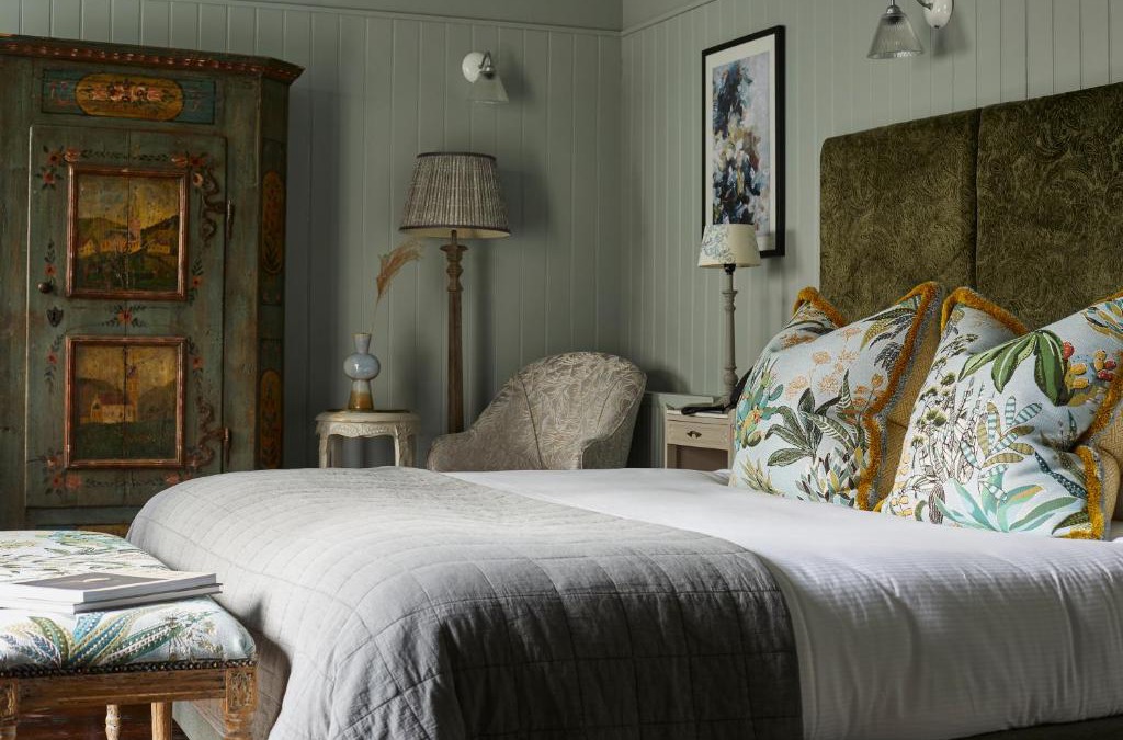 Dorchester Hotel | The King's Arms