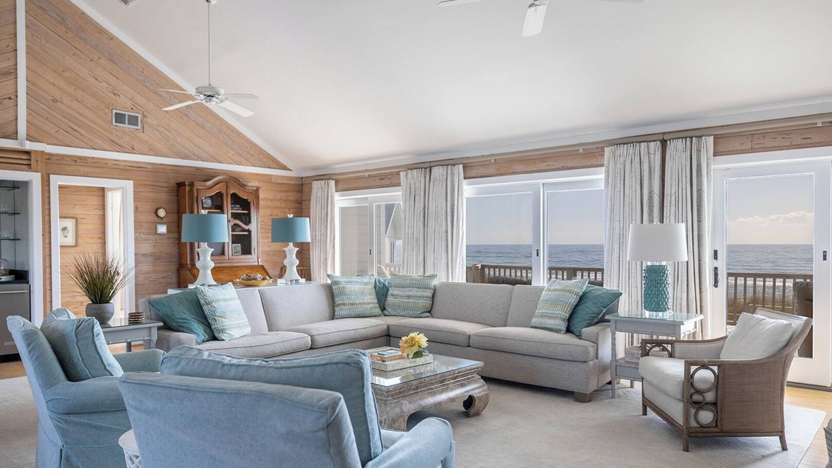 Pine Knoll Shores House | The King's Table - Oceanfront House, 4BR, 4.5BA, Pine Knoll Shores