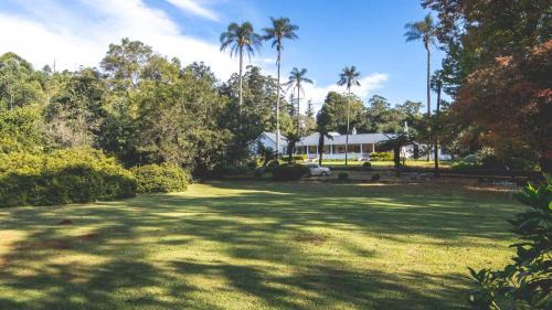 Hilton House | The Knoll Historic Guest Farm