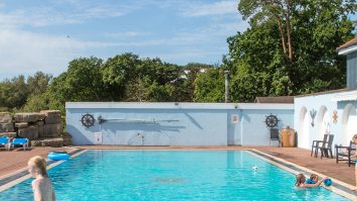 Studland Hotel | The Knoll House