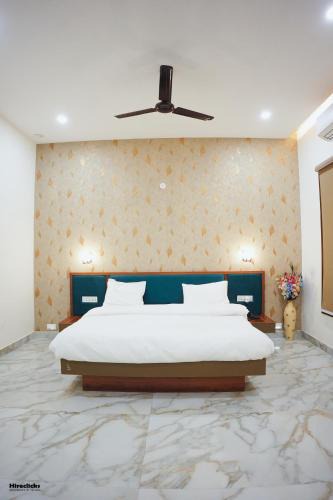 Bareilly Hotel | The Krati Resort & Convention Centre