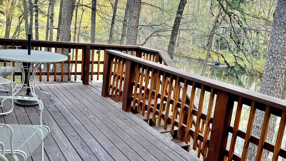 Hot Springs Village House | The Lake House on Segovia - Cozy Cottage on Lake Segovia!