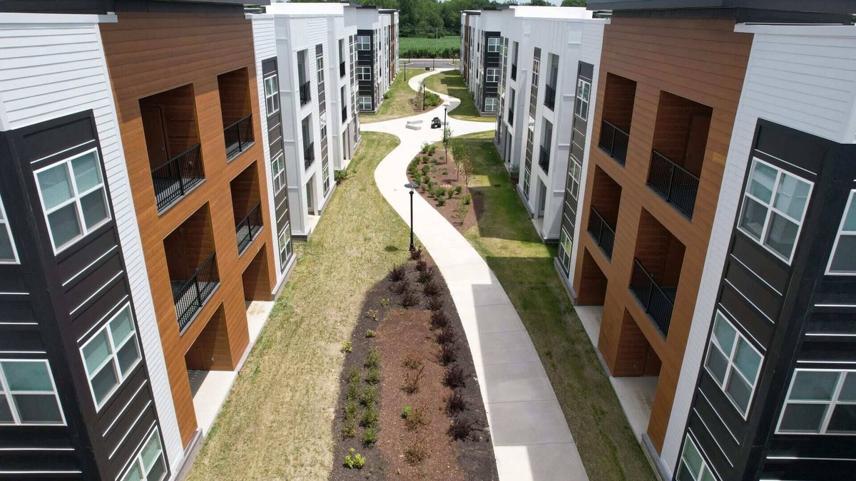 Cartersburg Apartment | The Landing Apartments Indianapolis