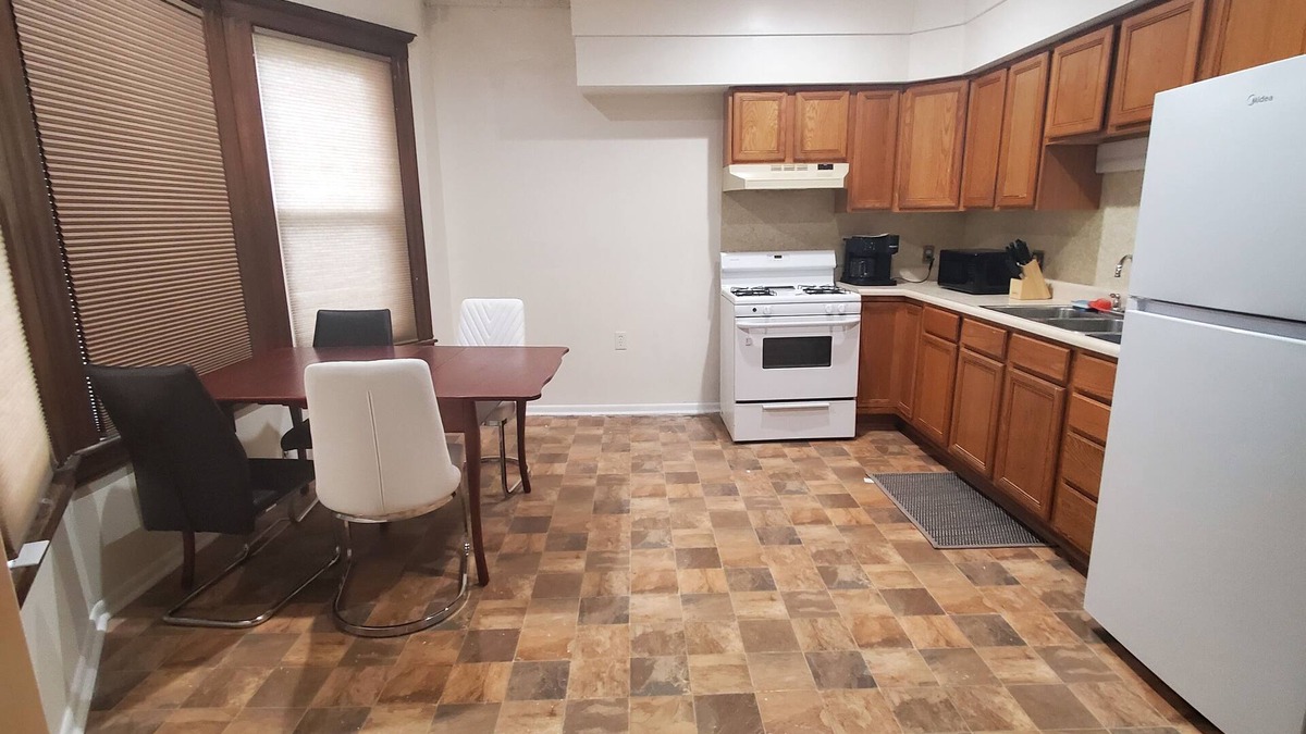 Auburn Apartment | The landing on Easterly