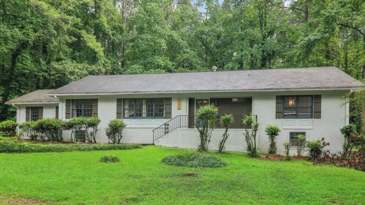 East Point House | The Landing Spot Near Atlanta Airport