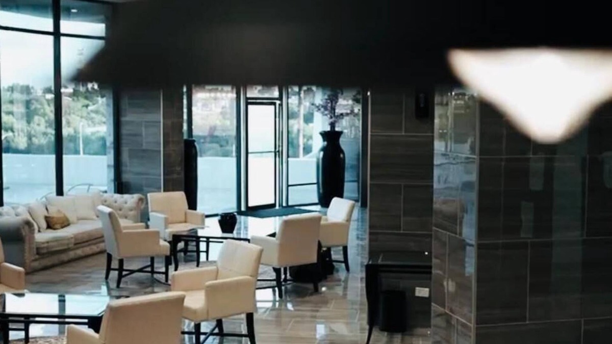 Western Division Hotel | The Landmark Hotel