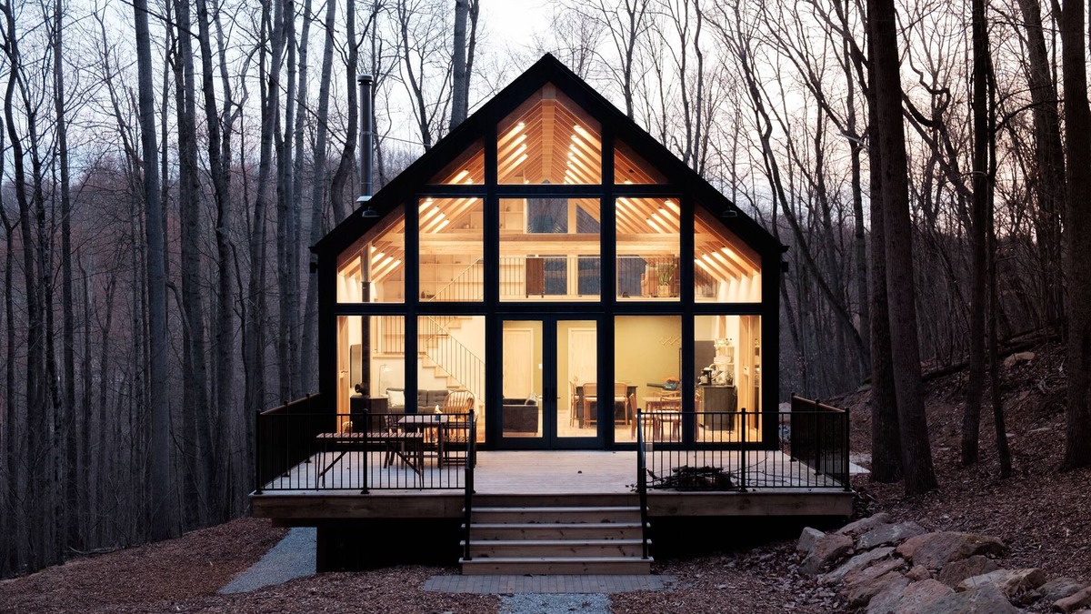 Lancaster Cabin | The Ledges Cabin - modern luxury on 35 acres, 8 person hot tub, wood fireplace.