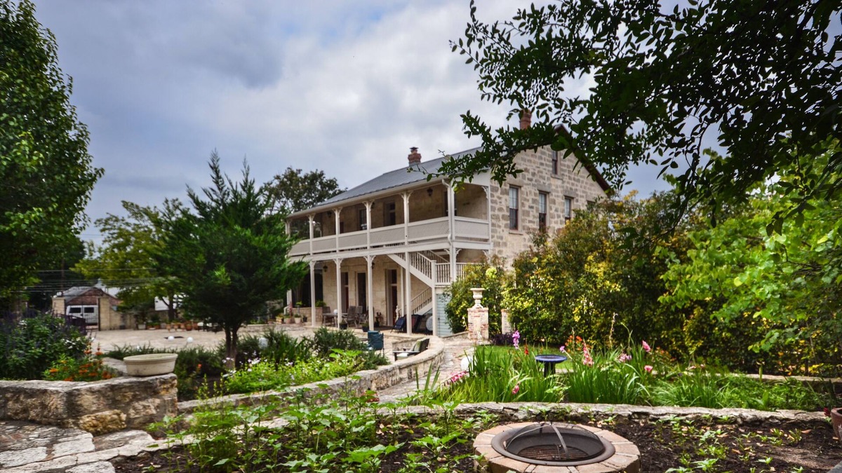 Boerne Hotel | The Legendary Texas Polo Club