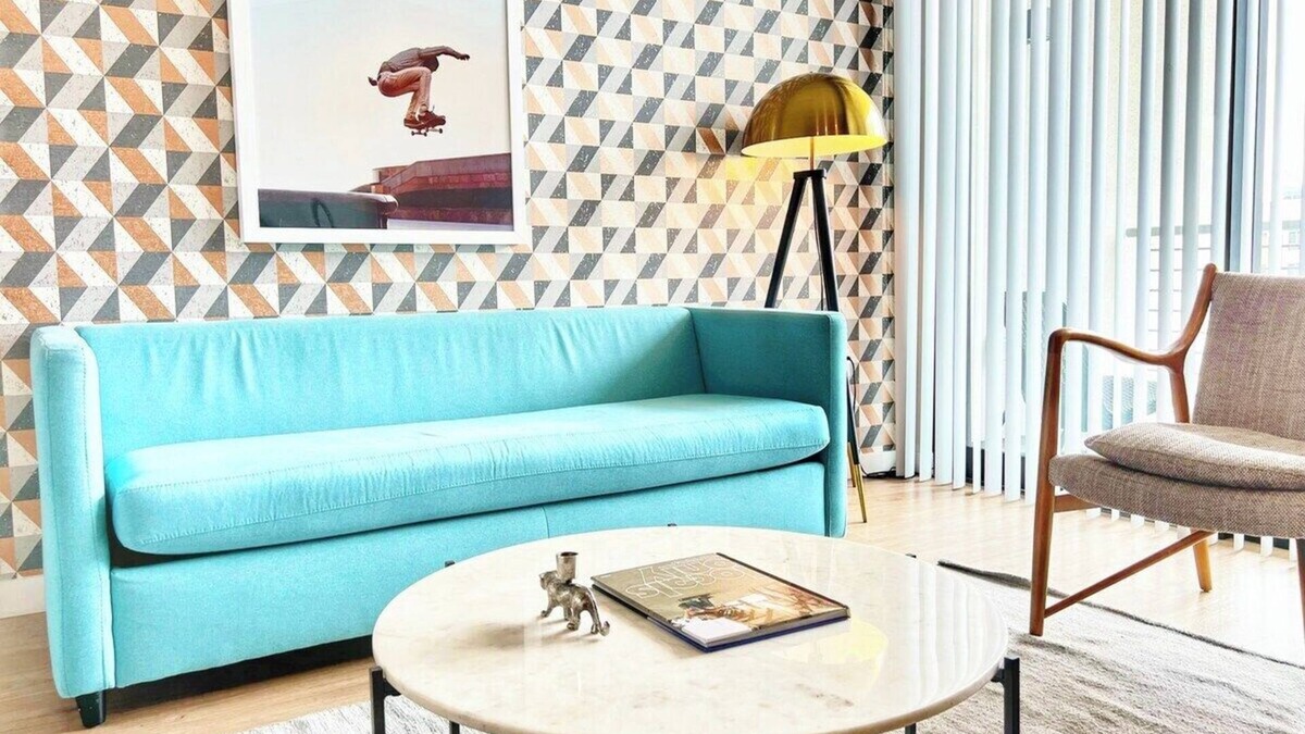 East Village Apartment | The Leo - One Bedroom Apartment w/Private Balcony