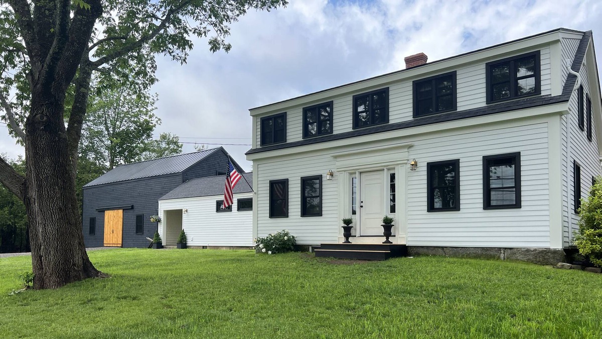 Lincolnville Other | The Lincolnville House, farmhouse , hot tub 2 min to beach 6 min to Camden