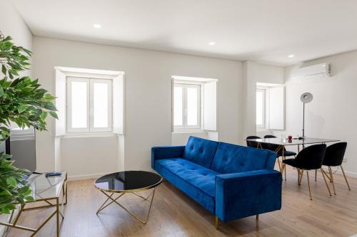 Linda-a-Velha Apartment | The Lisbon Hideaway, 2 Bed Urban Terrace Stay