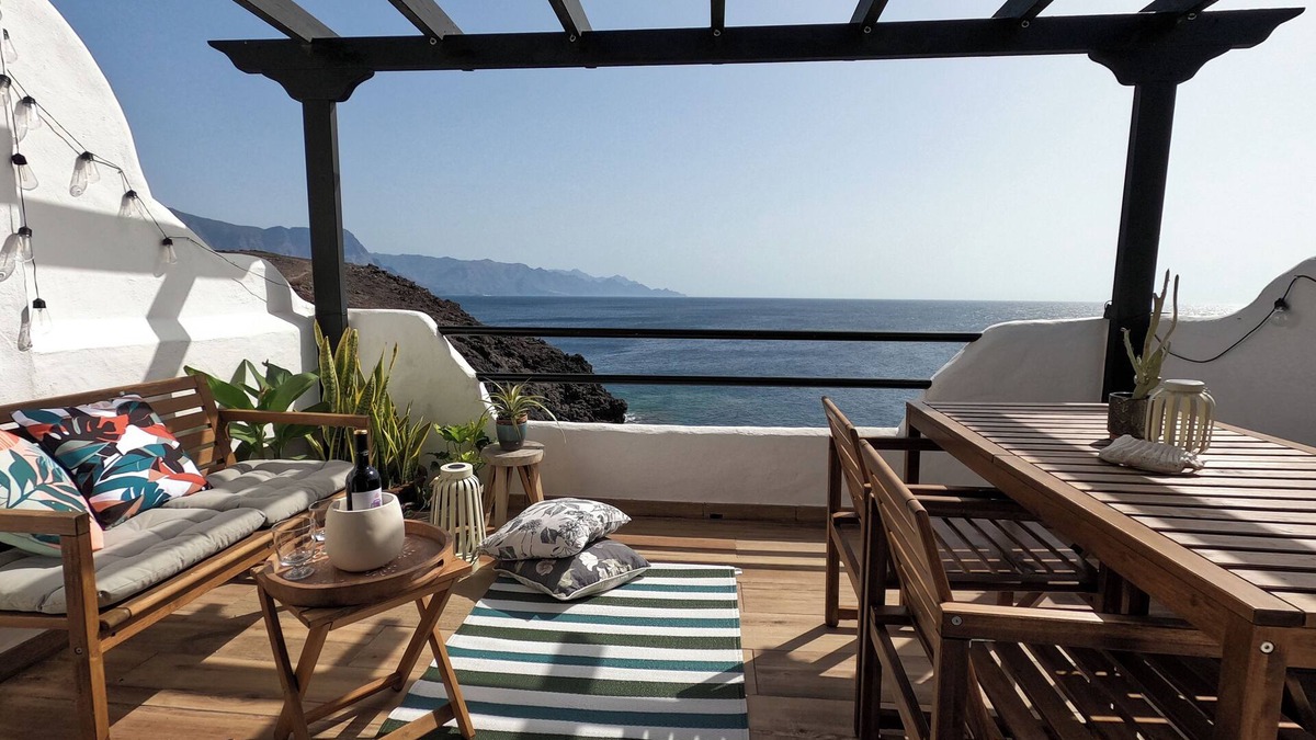 Galdar Apartment | THE LITTLE WHALE: BEAUTIFUL OCEAN VIEW APARTMENT