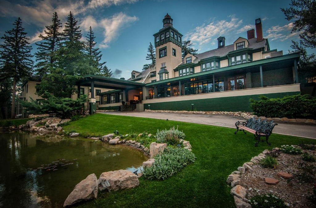 Cloudcroft Hotel | The Lodge at Cloudcroft