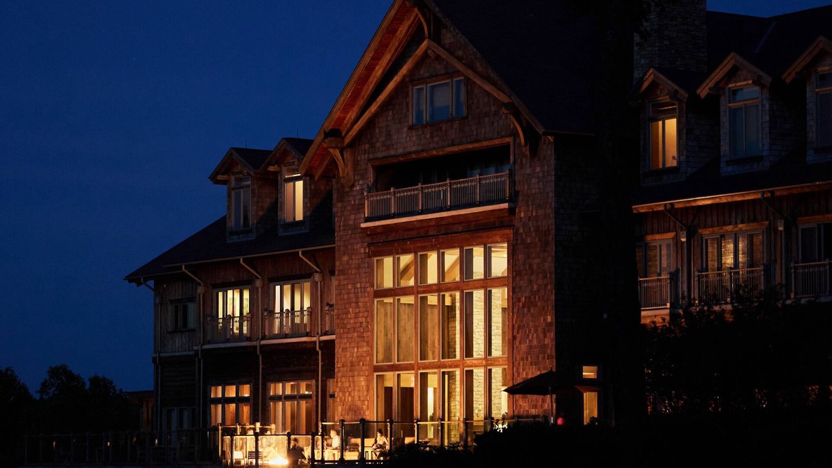 Vesta Cabin | The Lodge at Primland, Auberge Collection