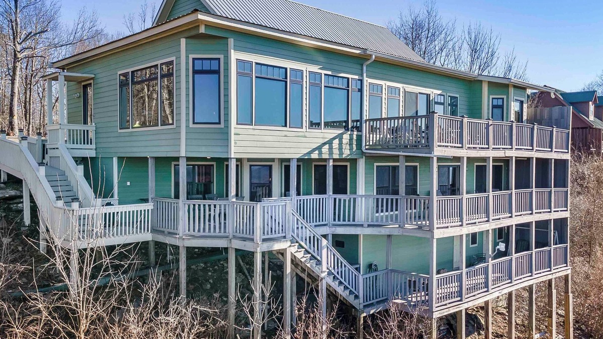 Mentone Cabin | The Lodge in Mentone.