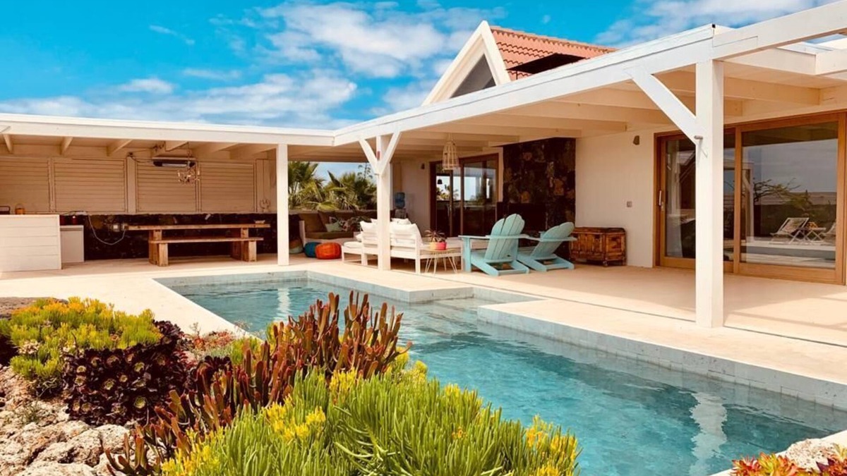 La Oliva House | The Loft, between the moon and the stars.
