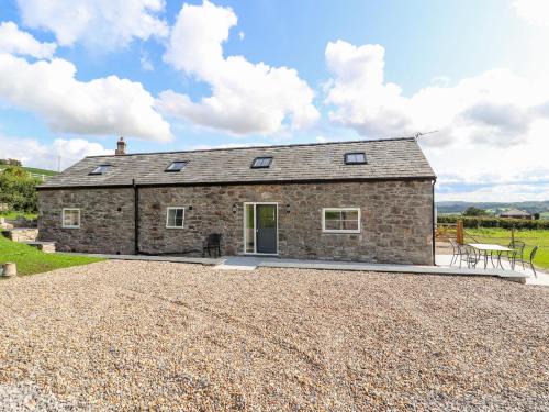 Mold House | The Loft
