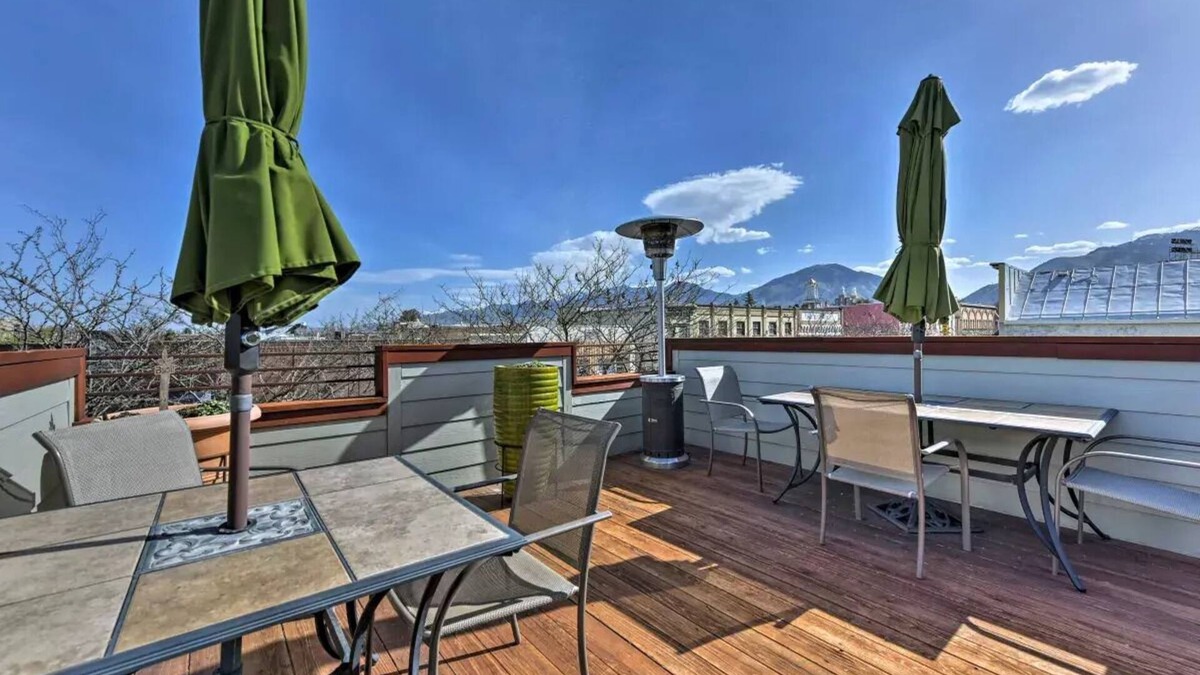 Logan Bed & Breakfast | The Loft on Center
