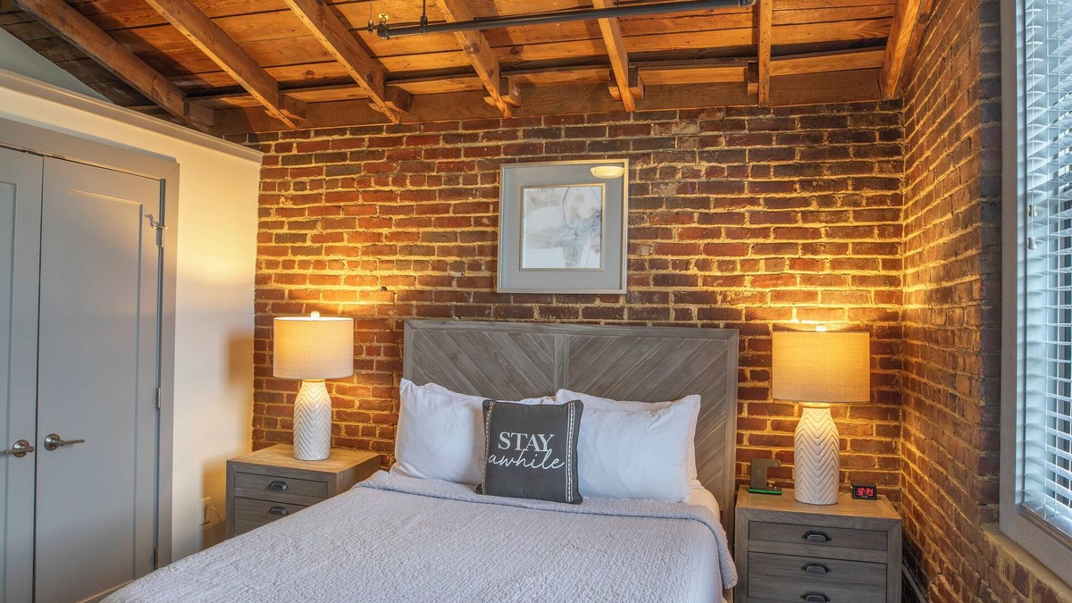 Salem Hotel | The Lofts at Downtown Salem