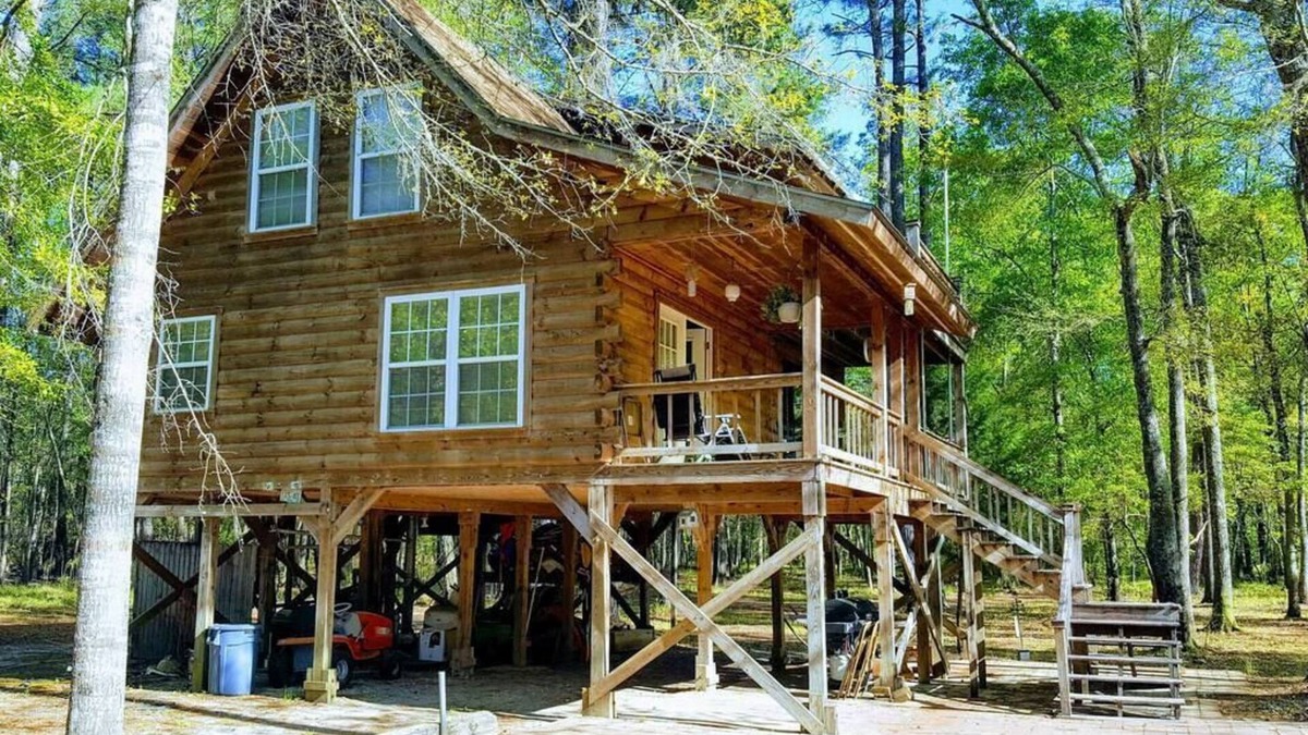 Claxton House | The Log Cabin on the Canoochee River