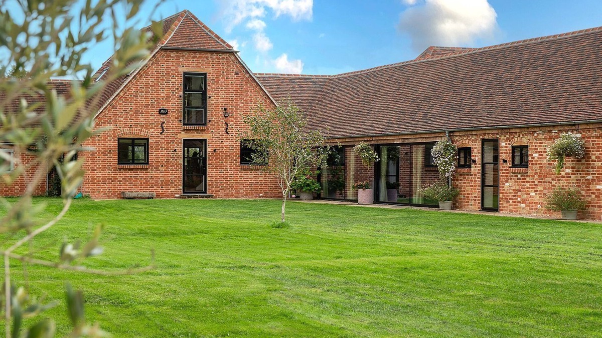 Cuddesdon Cottage | The Long Barn - Near Oxford
