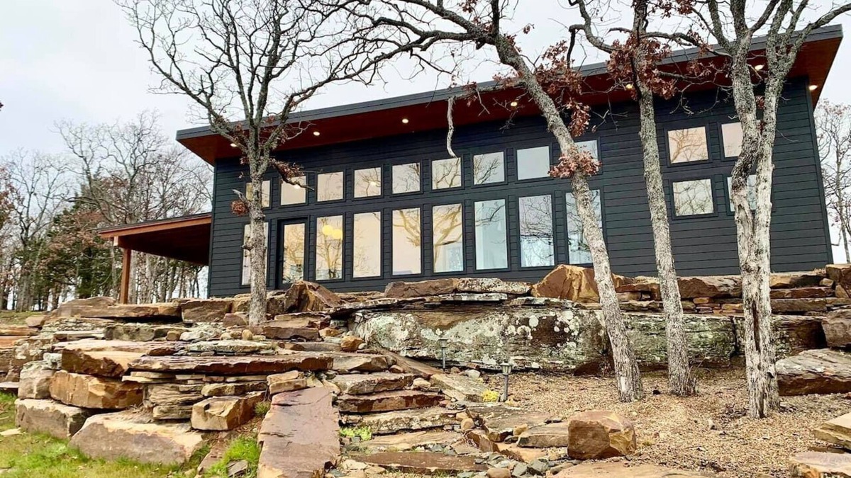 Crowder House | The Looking Glass House!