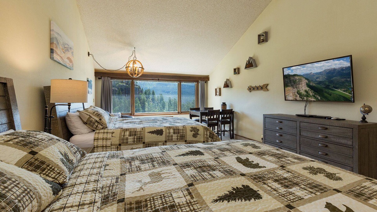 Purgatory Condo | The Lookout (#406) | 10 min to Ski - Golf - AC/Pool/Hot Tub - High Ceilings