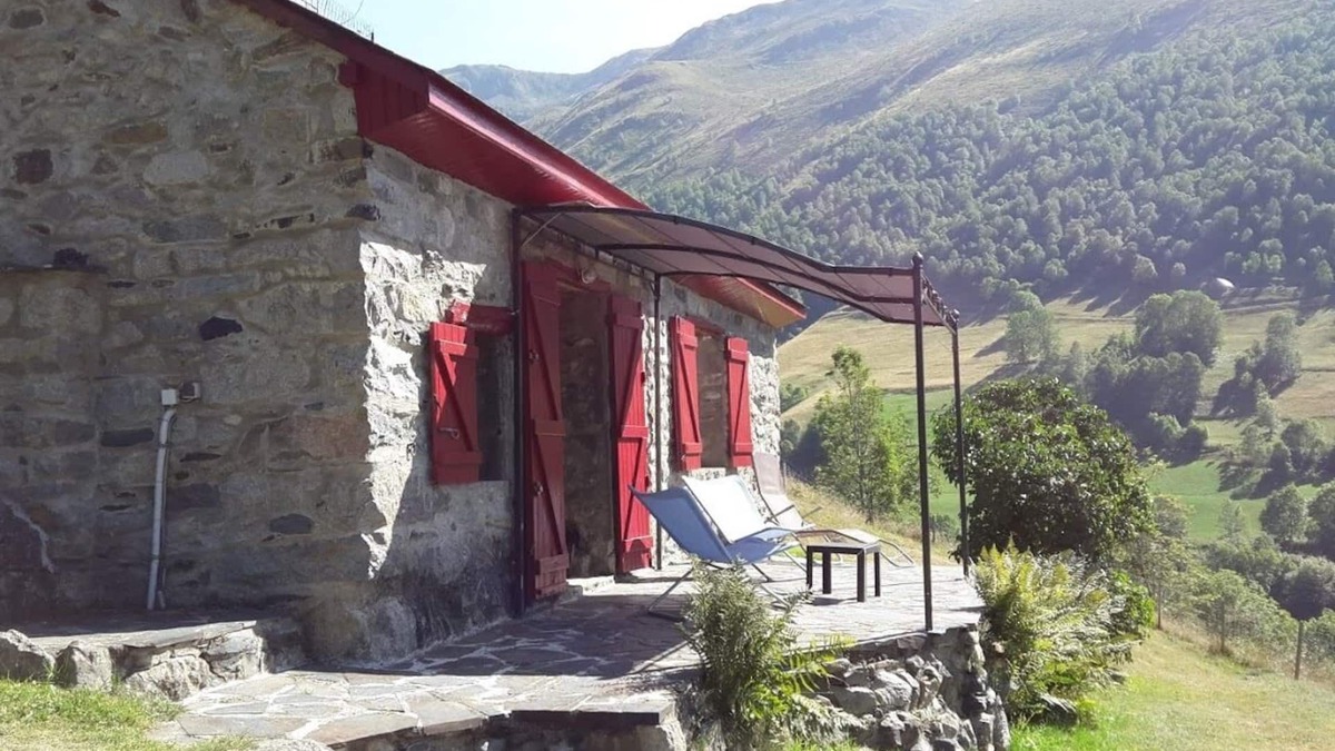 Betpouey Ski Chalet | the Lountere, high mountain chalet, Pyrenees