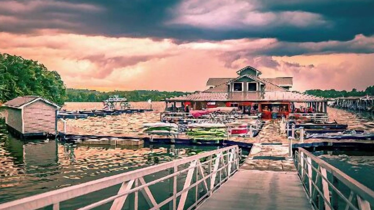 Winchester House | The Love Shack - Waterside Cottage #1 with a DOCK on Tims Ford Lake at Twin Creeks Marina & Resort