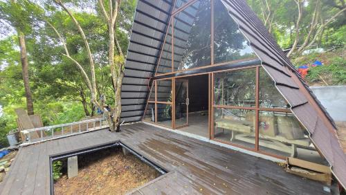 El Nido Ski Chalet | The Love Triangle - Glamping at Karuna El Nido