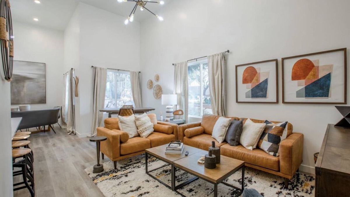 South Ogden Apartment | The Lux at the Brooks on 40th