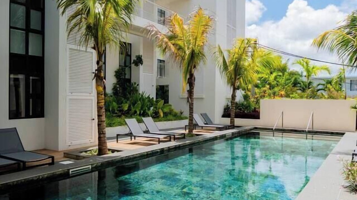 Pointe aux Canonniers Apartment | The Luxe Retreat - Chic & Comfy